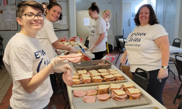 Elizabethtown College Students Give Back During Fall Break Service Trip