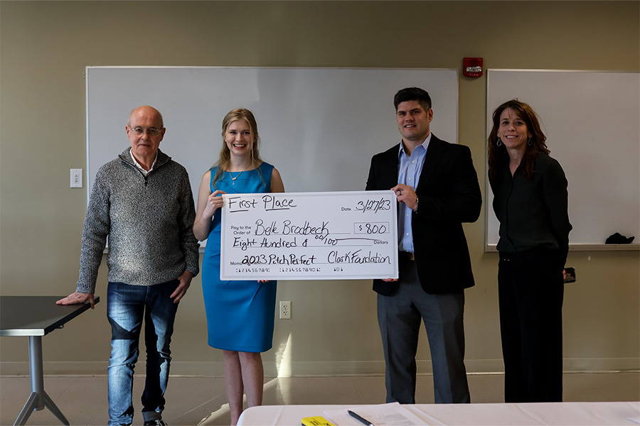 Elizabethtown College Students Participate in Business Pitch Competition