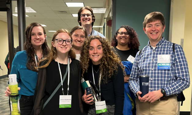 Elizabethtown College Students Present Research at Recent Ecological Society Conference