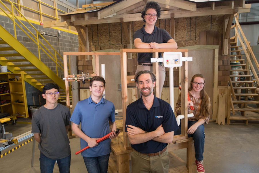 Elizabethtown College Engineering Students Complete Community-Based Project with Help from Alumnus
