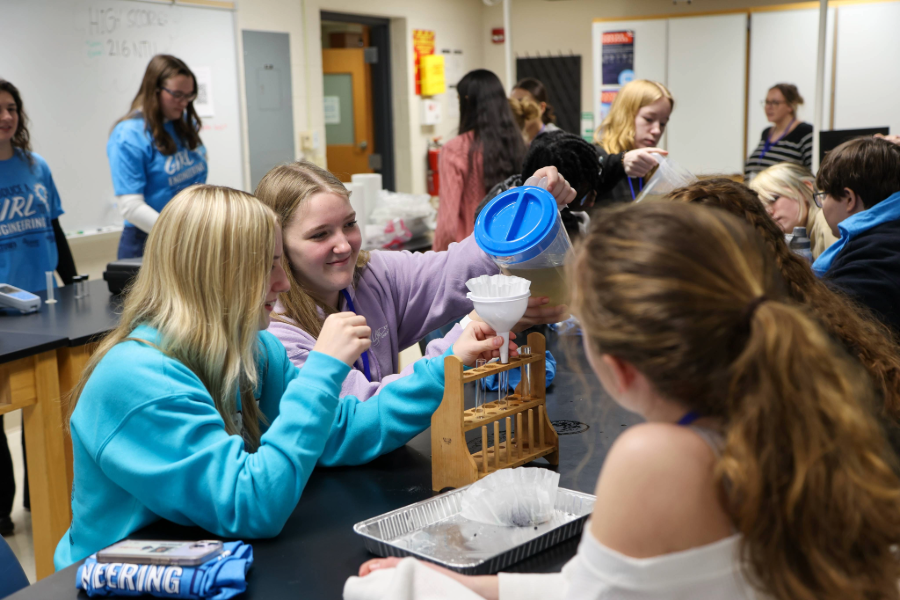 Elizabethtown College Hosts Introduce a Girl to Engineering Day