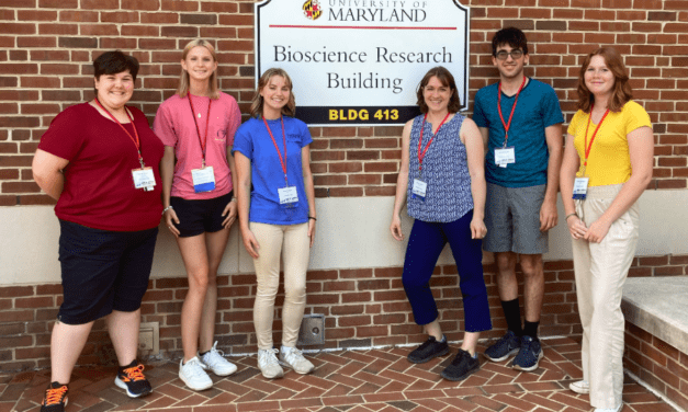 Elizabethtown College Biology Students and Professor Attend National Conference