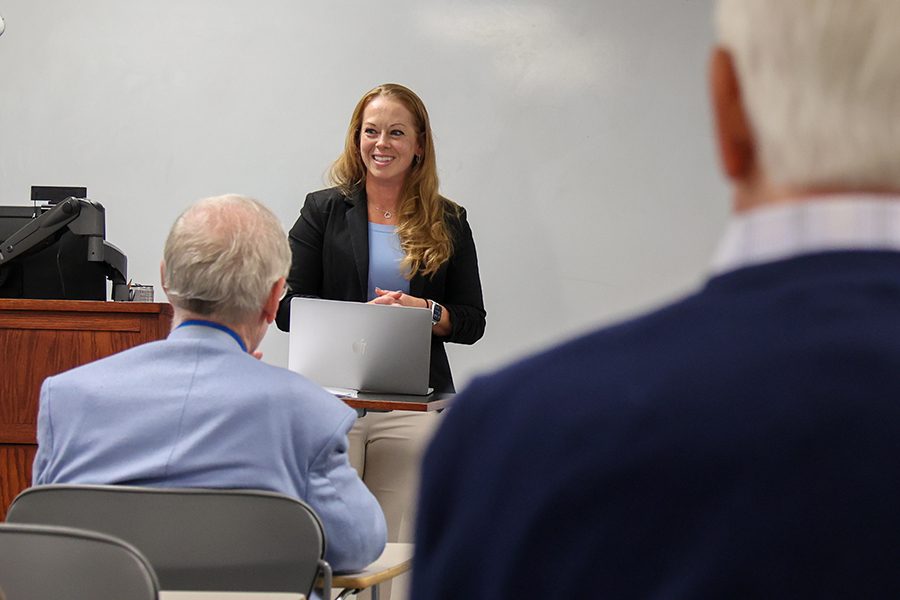 Mary Harner ’06 Receives Elizabethtown College Chemistry and Biochemistry Department’s Outstanding Alumni Award