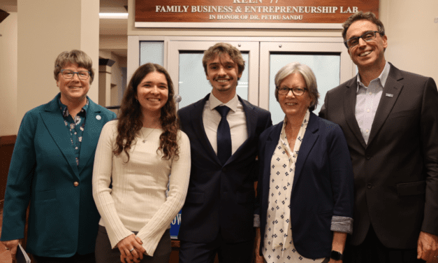 Elizabethtown College Dedicates New Cutting-Edge Keen ’77 Family Business & Entrepreneurship (FBE) Laboratory