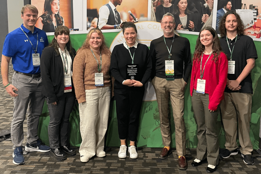 Elizabethtown College Honors Faculty and Students Attend National Conference