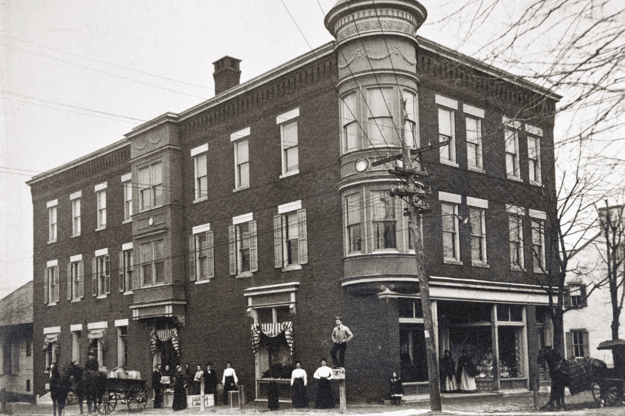 On This Day: Nov. 13, 1900 | Elizabethtown College Opens its Doors to Students