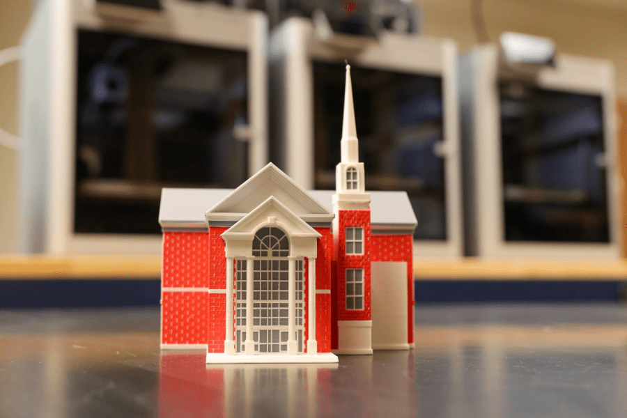 Elizabethtown College Engineering Students Apply Technical Skills to Create Meaningful Gift for Supporters