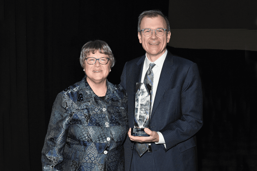 Elizabethtown College Celebrates 2025-26 Educate For Service: Service  Through Professional Achievement Award Recipient at Annual High Center  Business Forum | Etown News