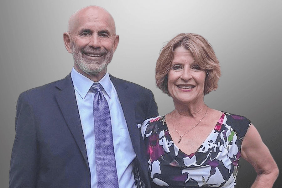 Elizabethtown College Alumni Couple Establishes Endowed Scholarship to Honor Parents, Support Students